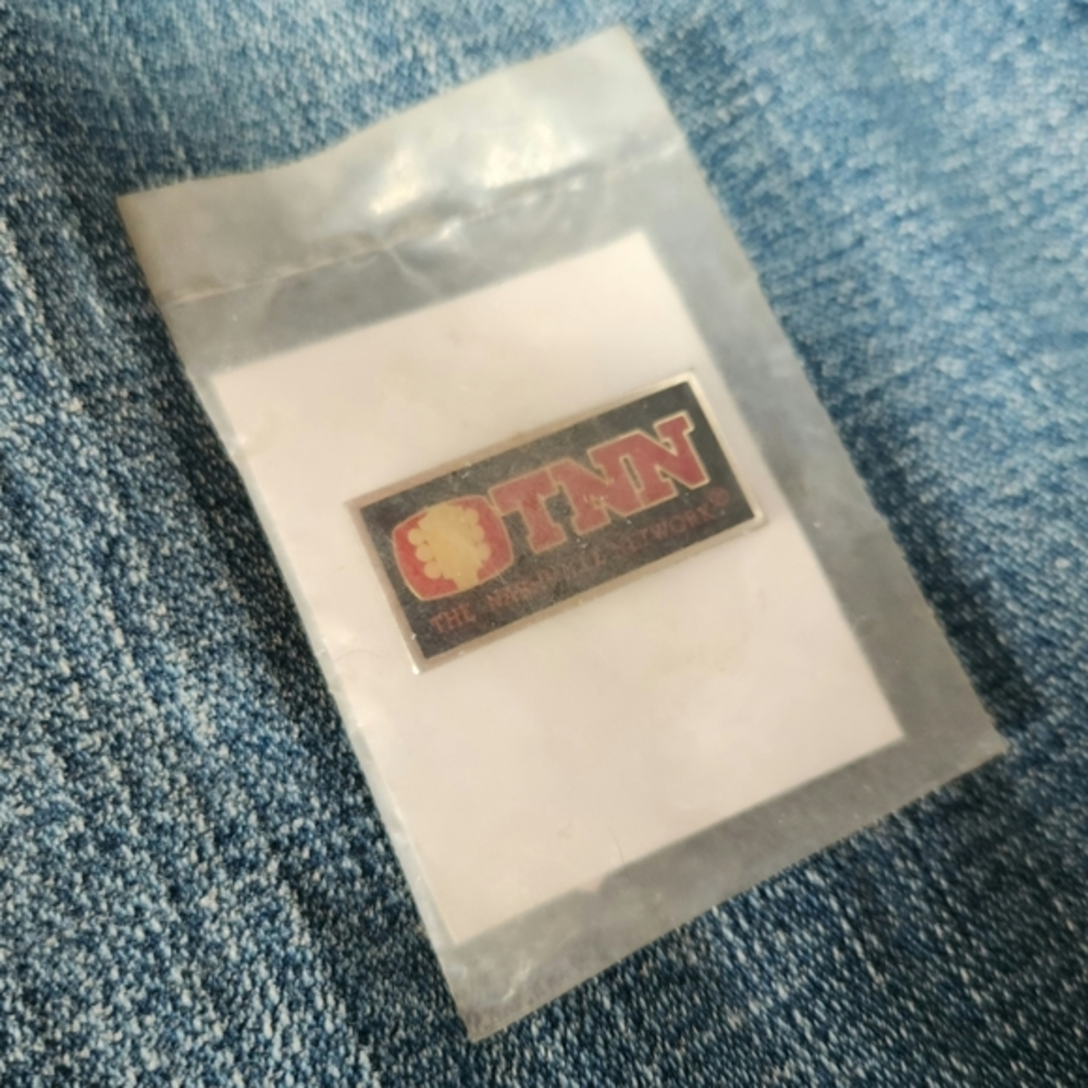 Vintage TNN The Nashville Network Country Music Silver & Enamel Pin